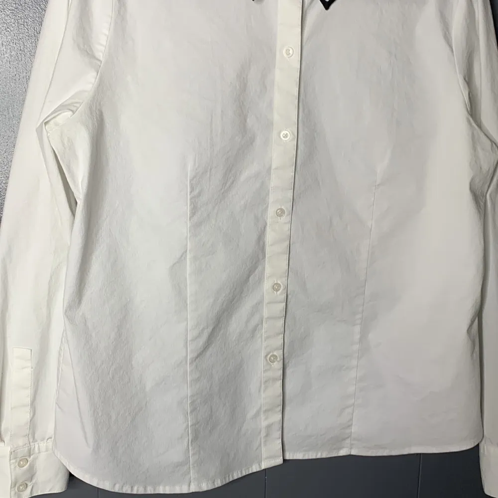 Karl Lagerfeld  Paris White button down top Size‎ L - Image 4