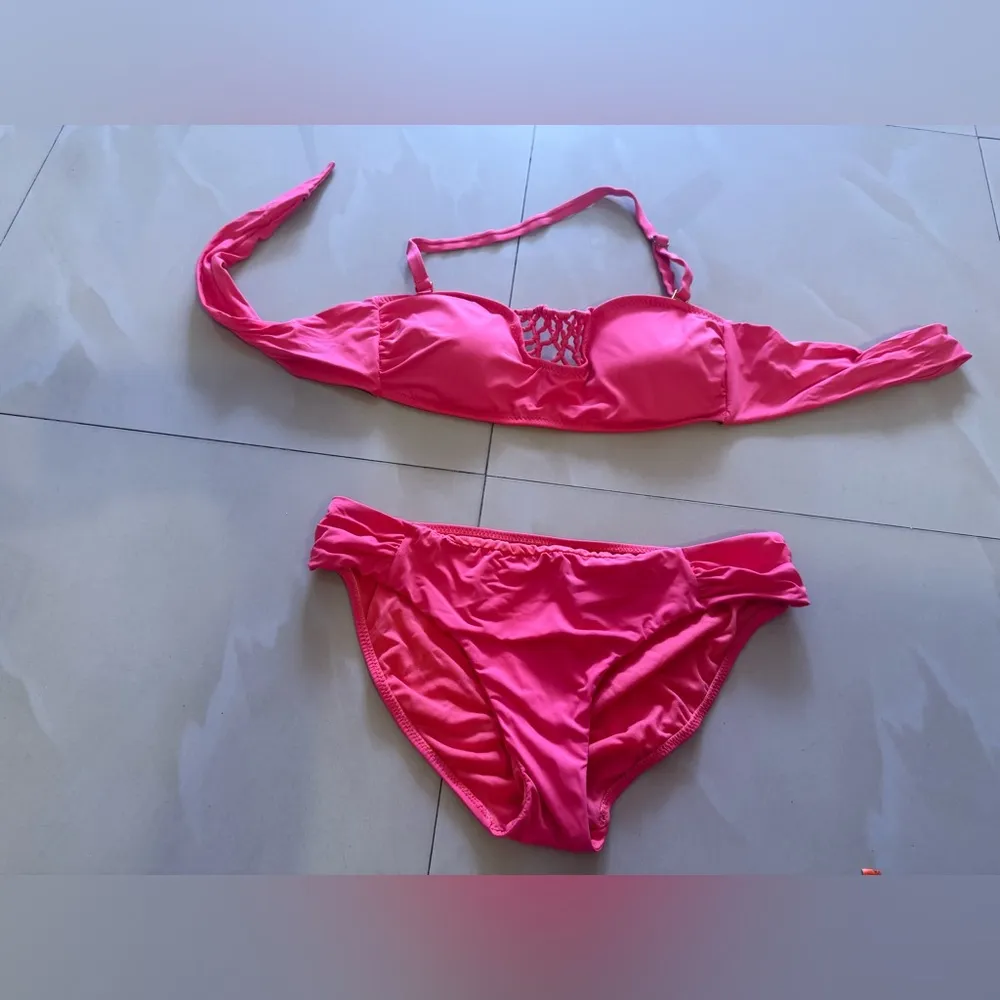 Bikini Set Leilani swimsuit set strapless Tie top bikini button Hot pink 10 Size 2 - Image 12