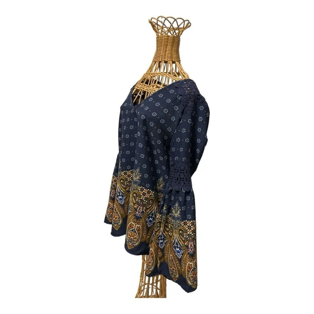 Charlotte Russe Bell Sleeve Lace Boho Top size L. Coastal Cowgirl, bohemian - Image 5