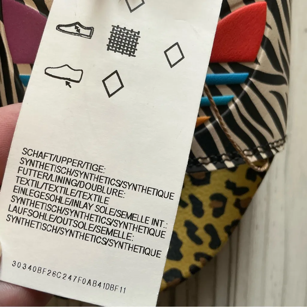 Adidas adilette original slides slip on sandals cheetah print rainbow Sz 7 - Image 5