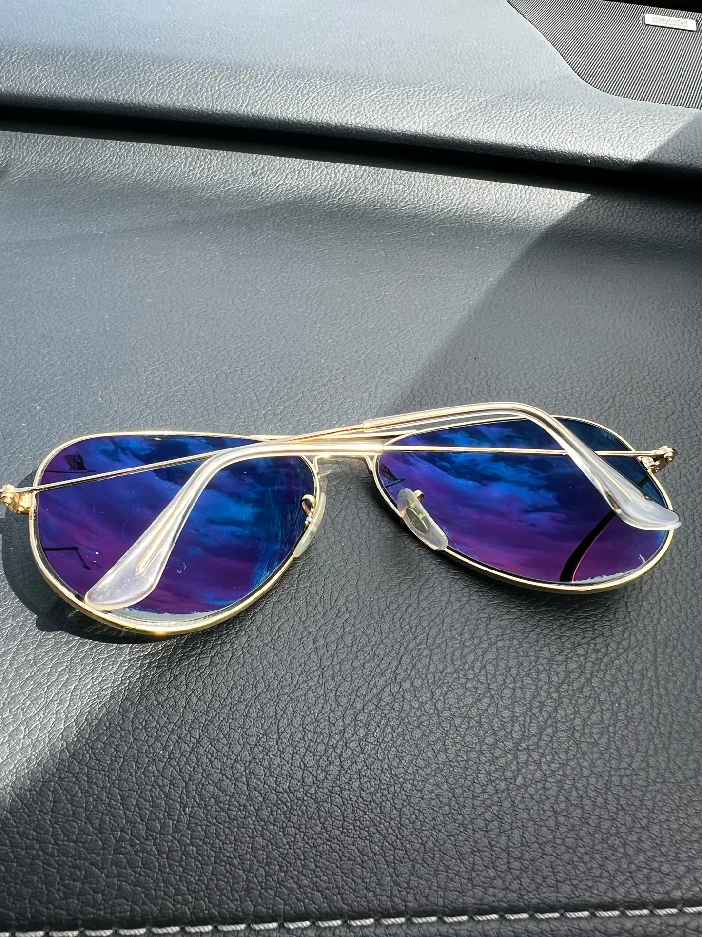 Ray Ban AVIATOR CLASSIC Sunglasses in Gold and Green - RB3025 polarized - Image 7