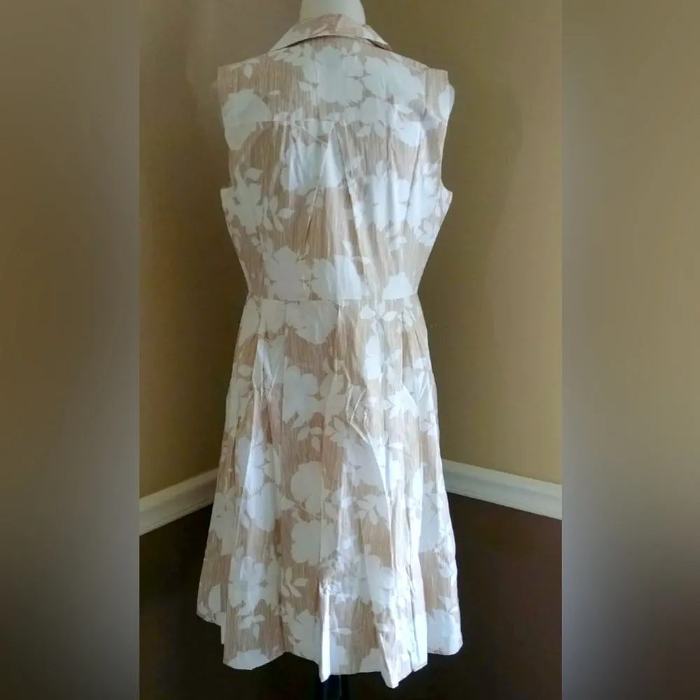 Tan White Floral Sleeveless Knee-Length ModCloth Shirt Dress by Sangria Size 10 - Image 5