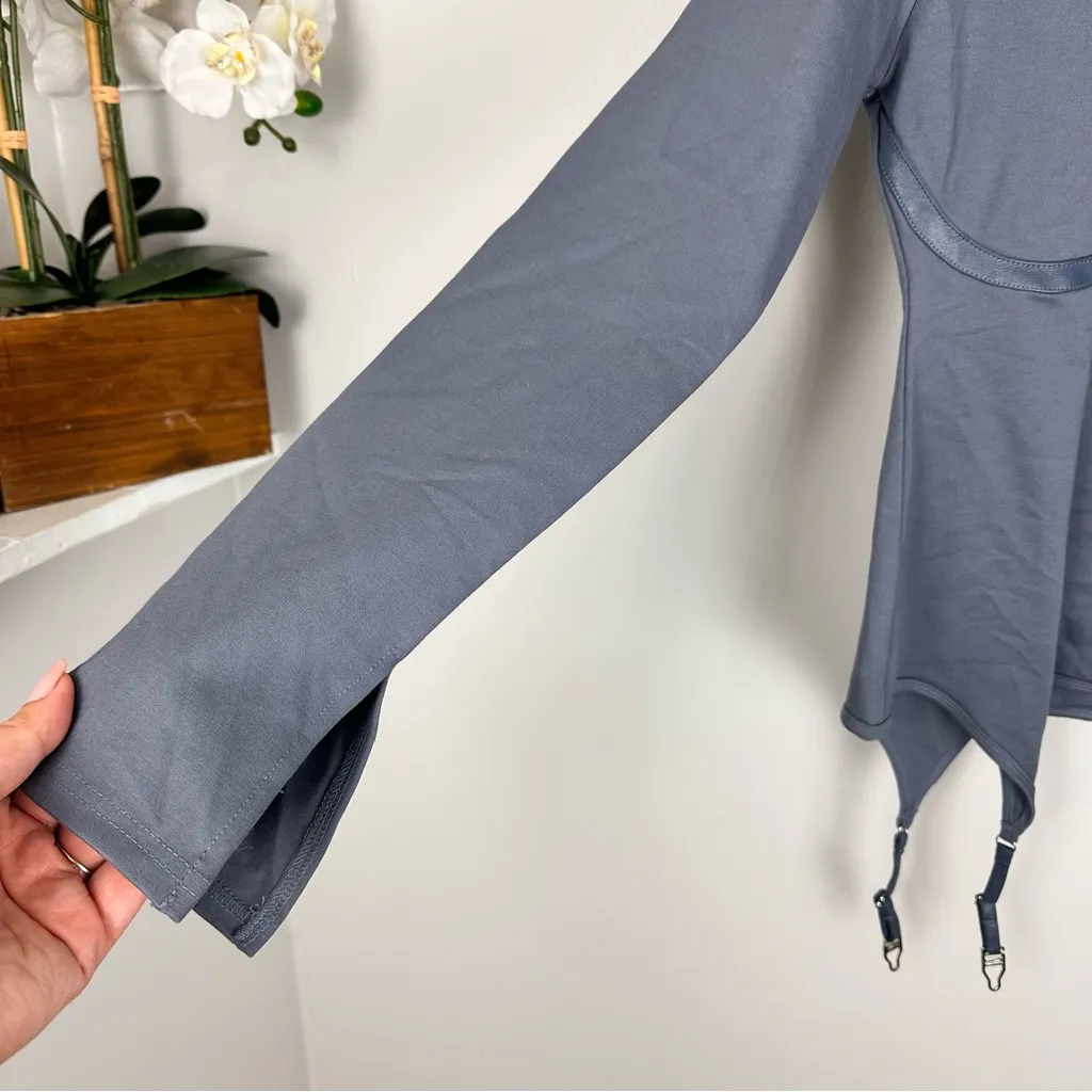 Maniere De Voir Long Sleeve Suspender Detail Top Gray Smoke Size 12 US / 16 UK - Image 9