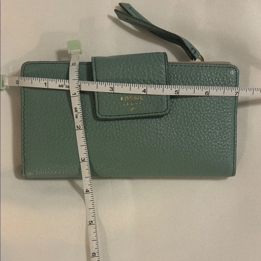 Fossil Teal Leather Wallet Preloved - Image 5
