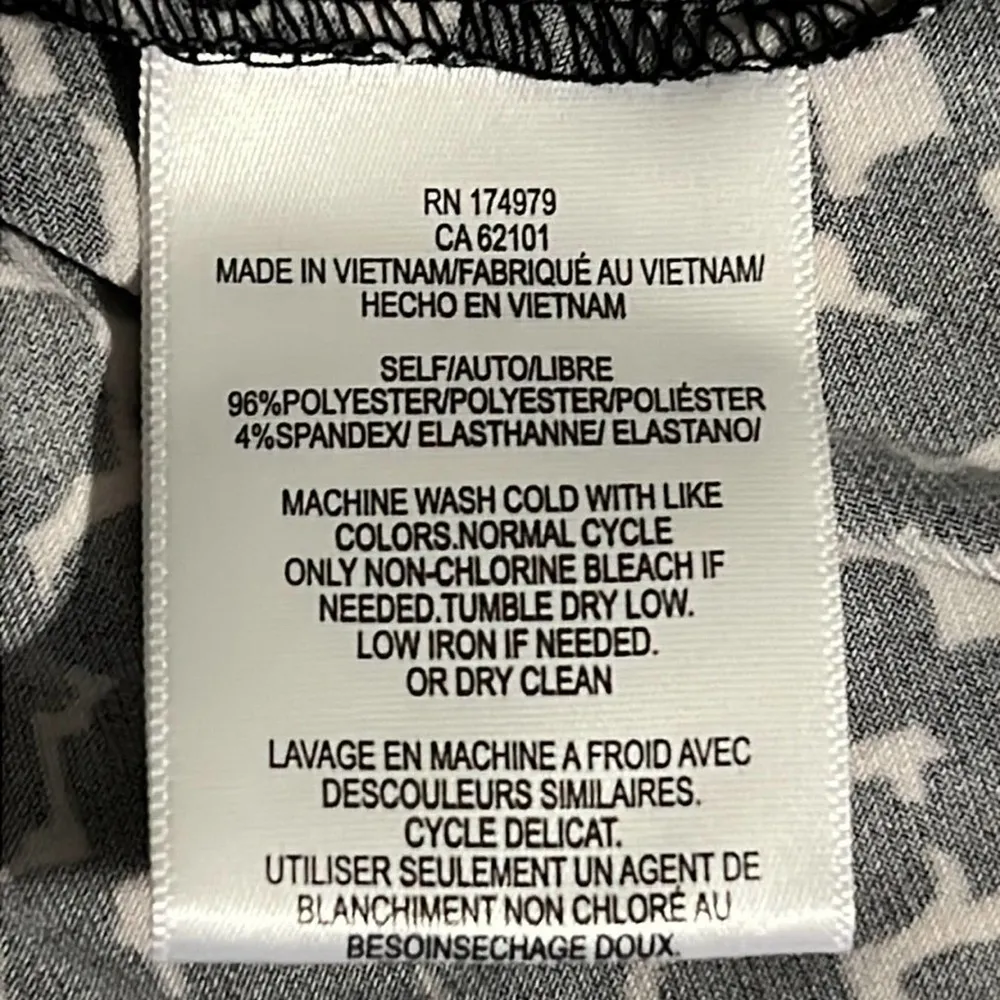 BCBG MaxAzria medium high low wrap dress black combo spotted design open front - Image 9