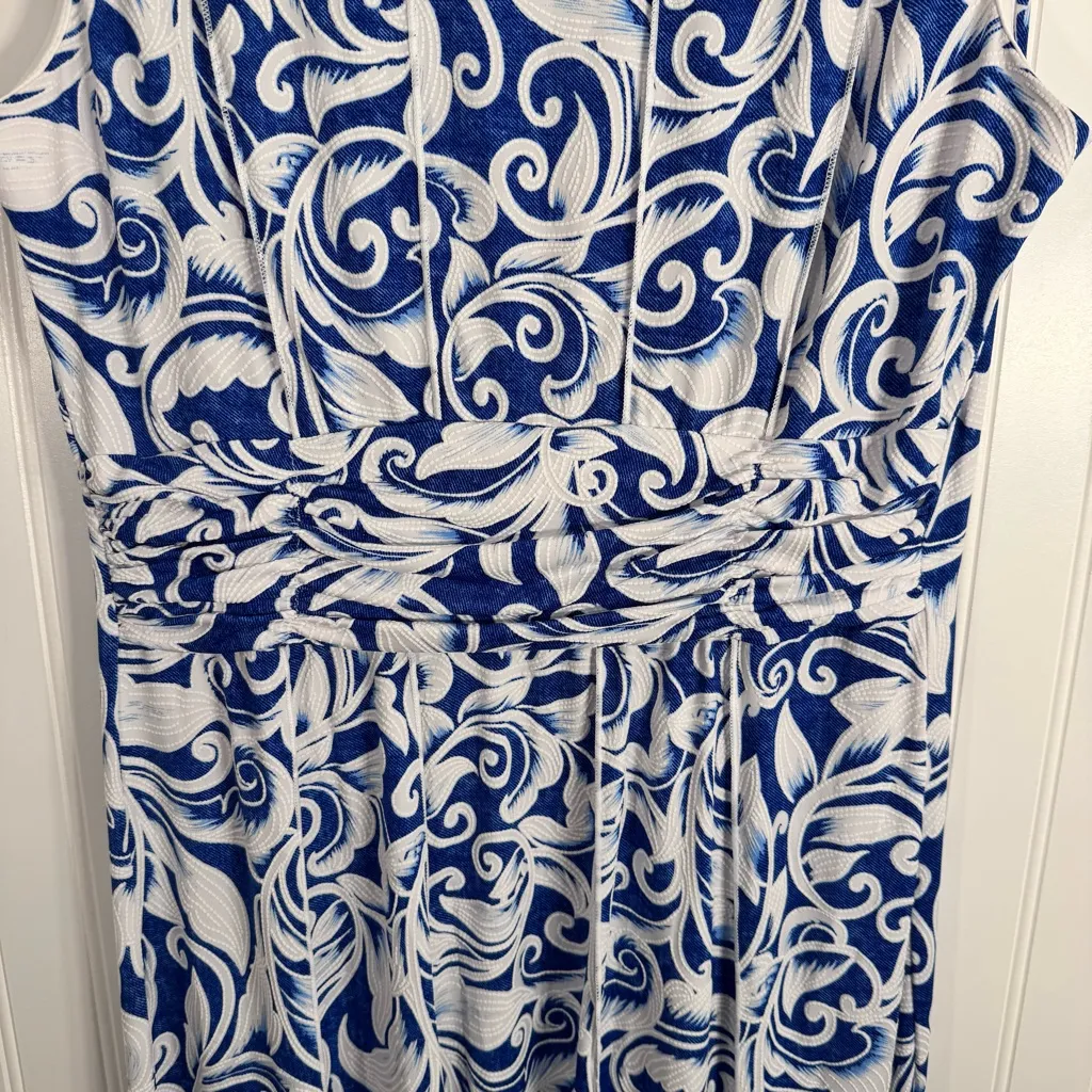 Perceptions A-Line Sleeveless Formal Women’s White & Blue Midi Dress Size Medium - Image 3