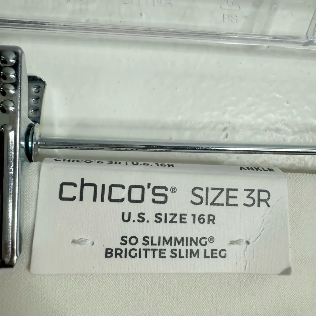 NWT Chico’s So Slimming Brigitte Slim Leg Off White‎ Size 16 Chico’s Size 3 - Image 8