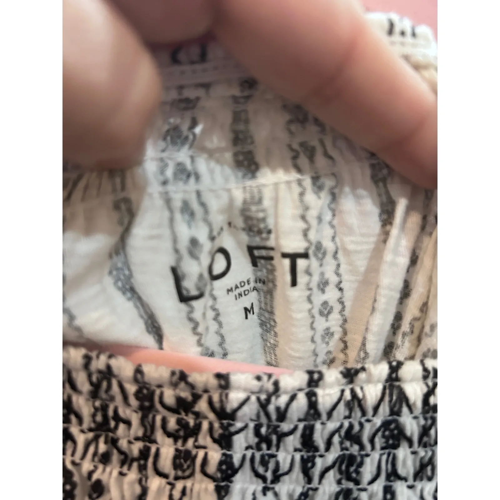 LOFT‎ Off Shoulder Striped Smocked Blouse Women's Size M - Image 4