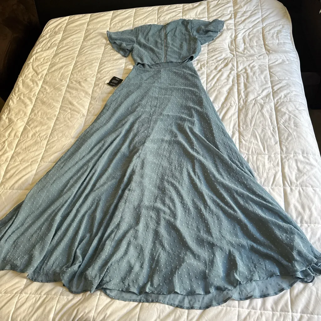 New Lulus Deep in my heart slate blue Swiss Dot cut out maxi dress  size small - Image 5