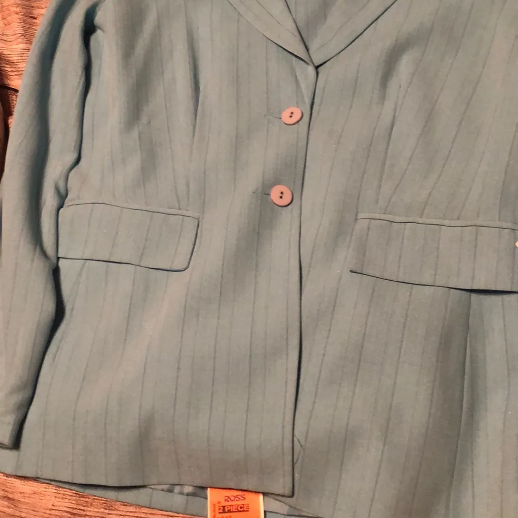 Blacker sz 10 2pc womens pants suit - Image 4