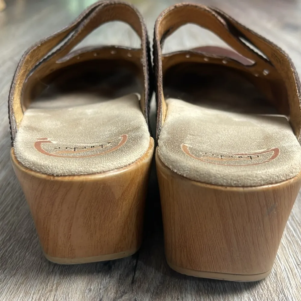 Dansko  Leather Clogs Size 39 (US 9) - Image 4