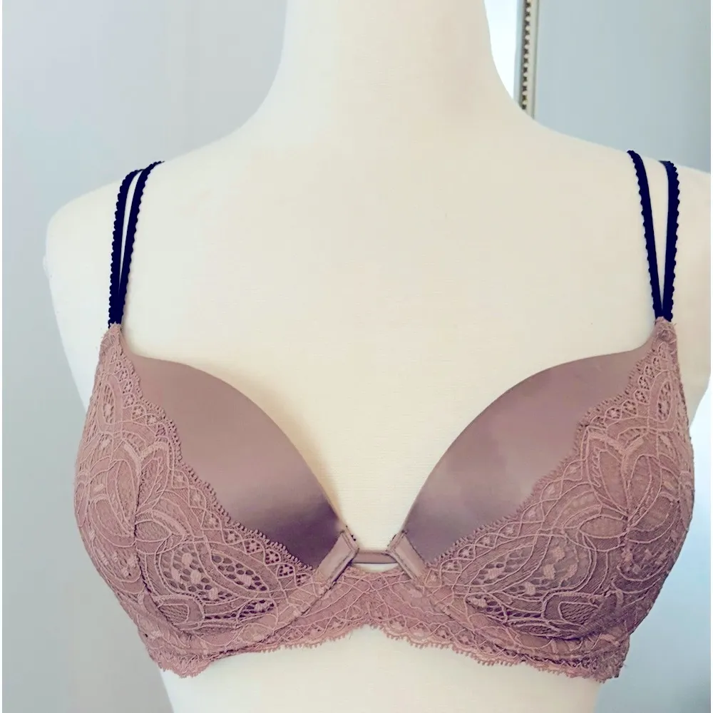 VICTORIA’S SECRET VINTAGE VERY SEXY PUSH-UP BRA - Image 2