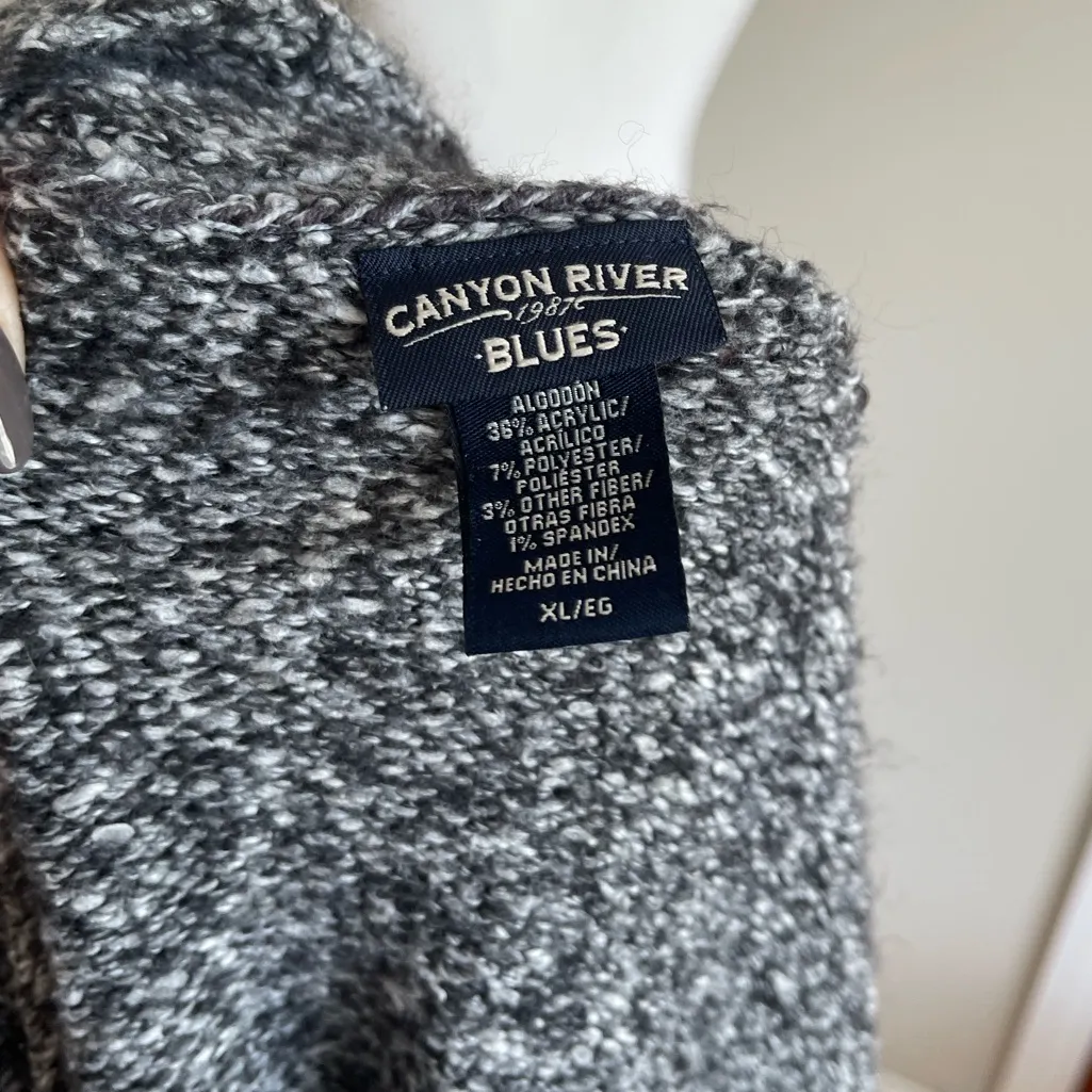 Gray Women's Sweater Cardigan Size XL - Image 6