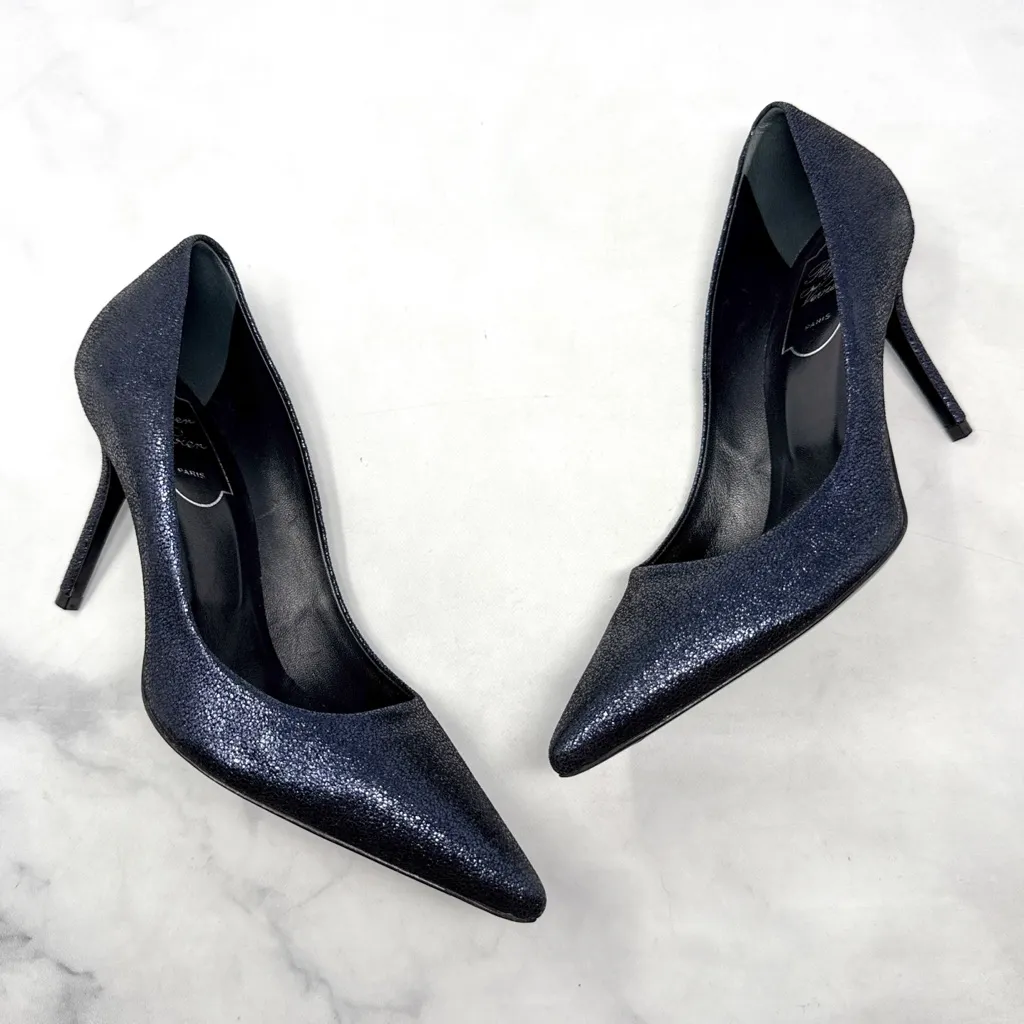 NEW Roger Vivier Metallic Leather Pointed Toe Mid Height Heel Pumps Navy Glam 35 Blue Size undefined - Image 4