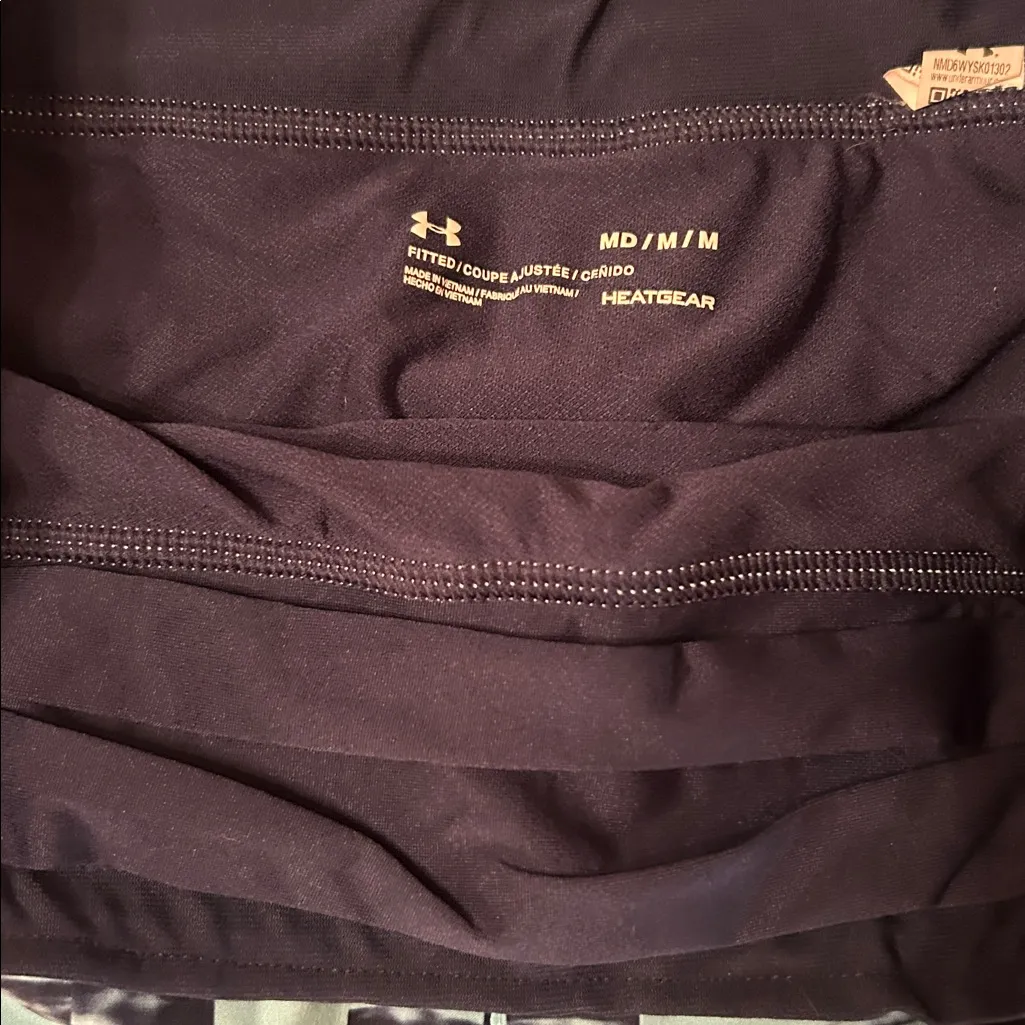 Under Armour Blue and Black Geometric Running Shorts - Image 3