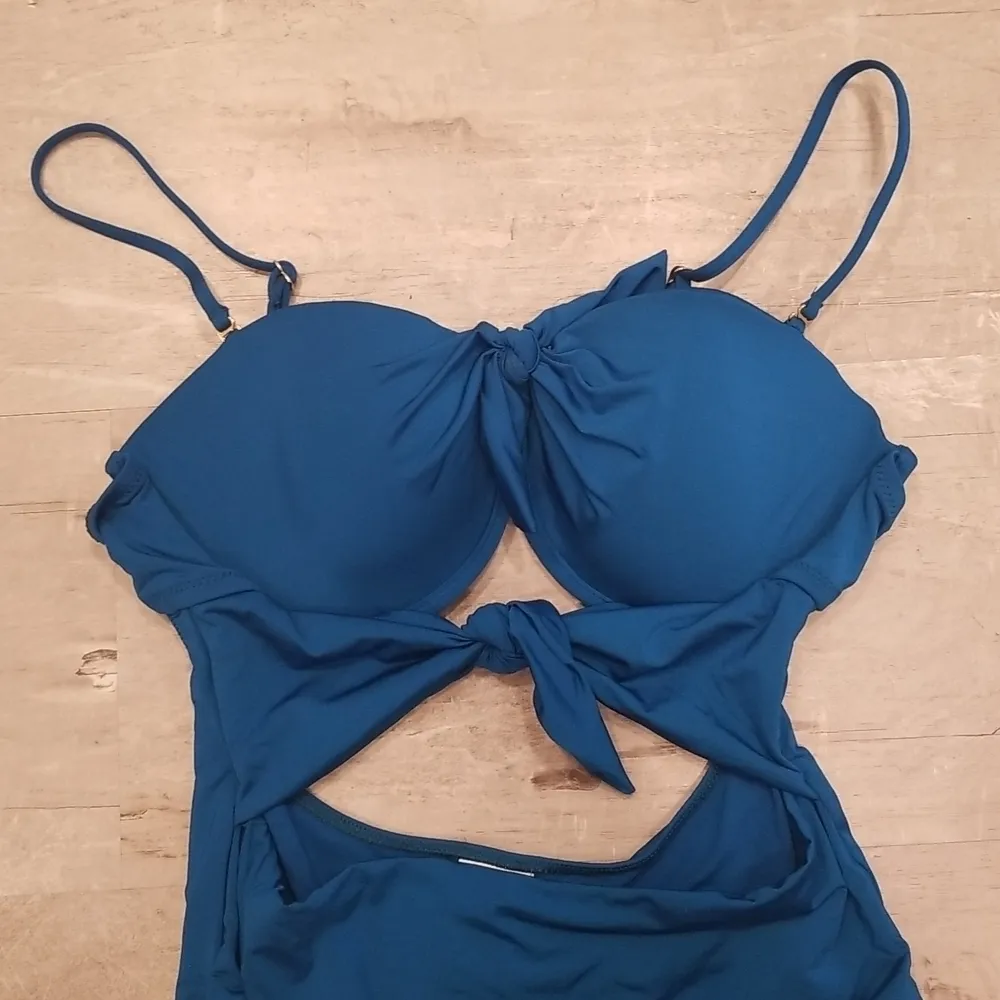 💕TRINA TURK💕 Getaway Solid Tie Bandeau One Piece Swimsuit Teal Blue 14 NWT - Image 9