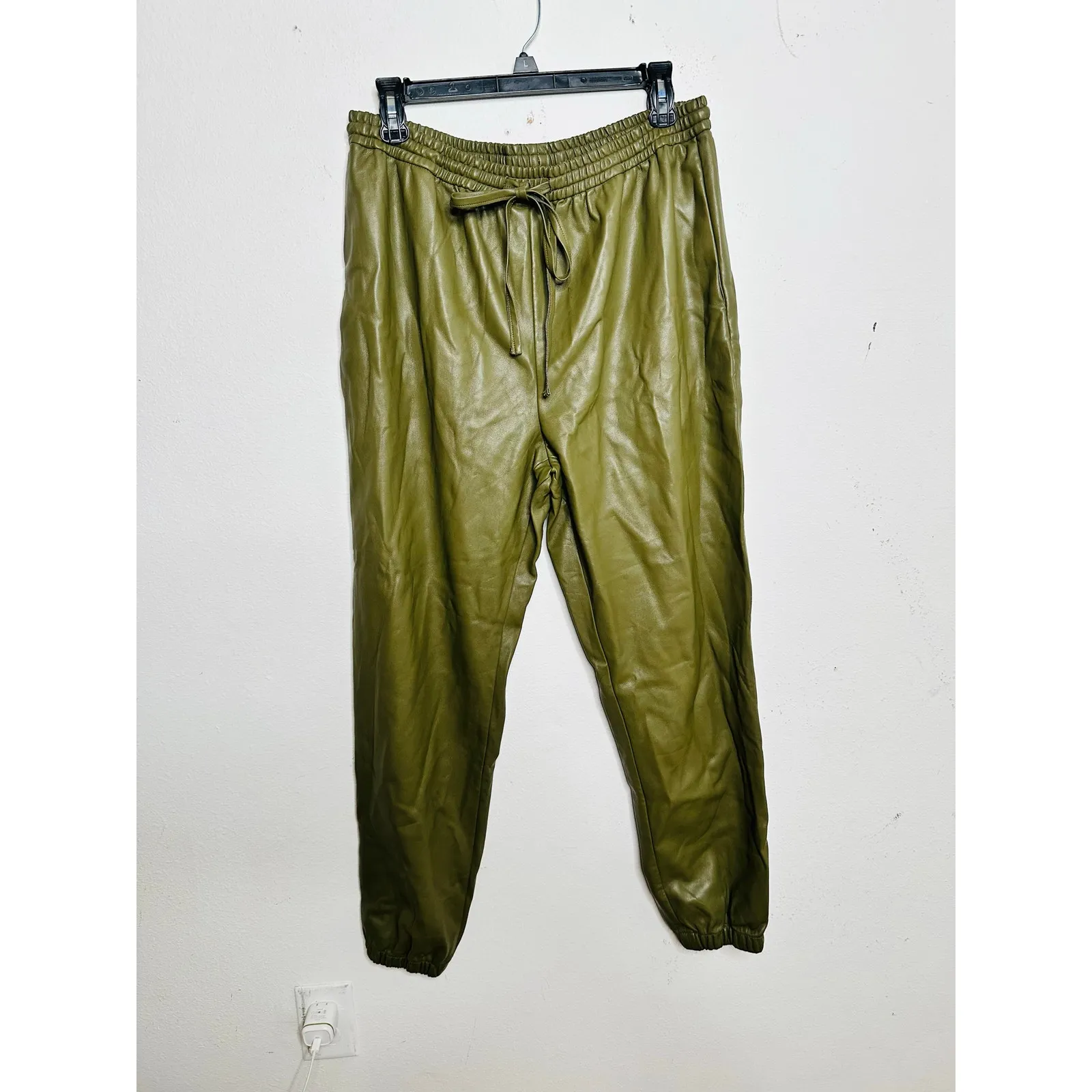 NATORI Olive Faux Lambskin Elastic Drawstring Side Pockets Slim Silhouette sz L - Image 2