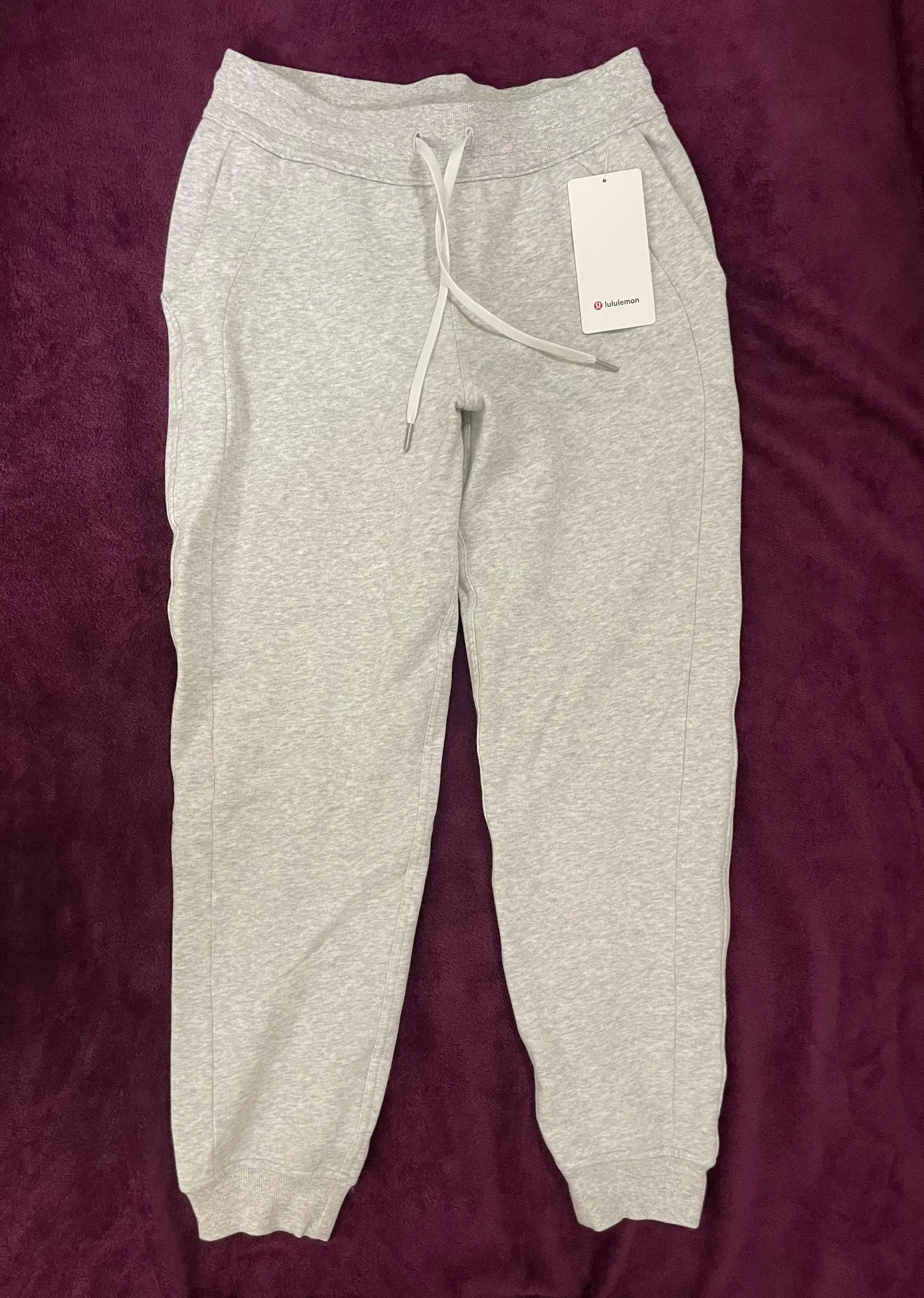 NWT  High-Rise Scuba Joggers - Image 5