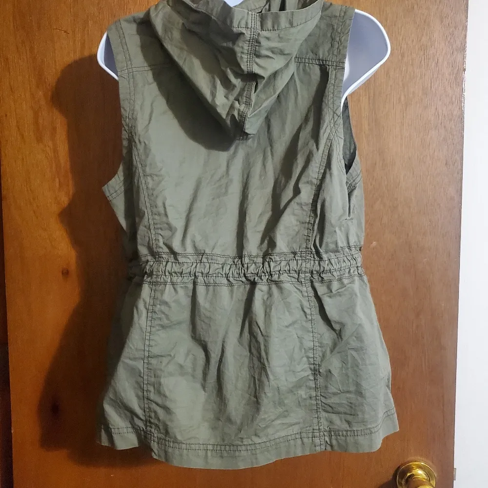 Maurices Cargo vest with hood - Image 3