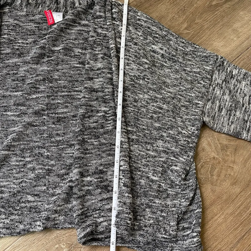 H&M Divided Black White Marled 1/2 Sleeve Open Front Cardigan Shrug ~ Size S - Image 11