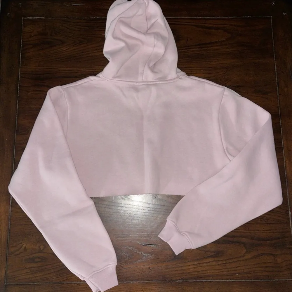 Ryderwear cropped hoodie! - Image 3