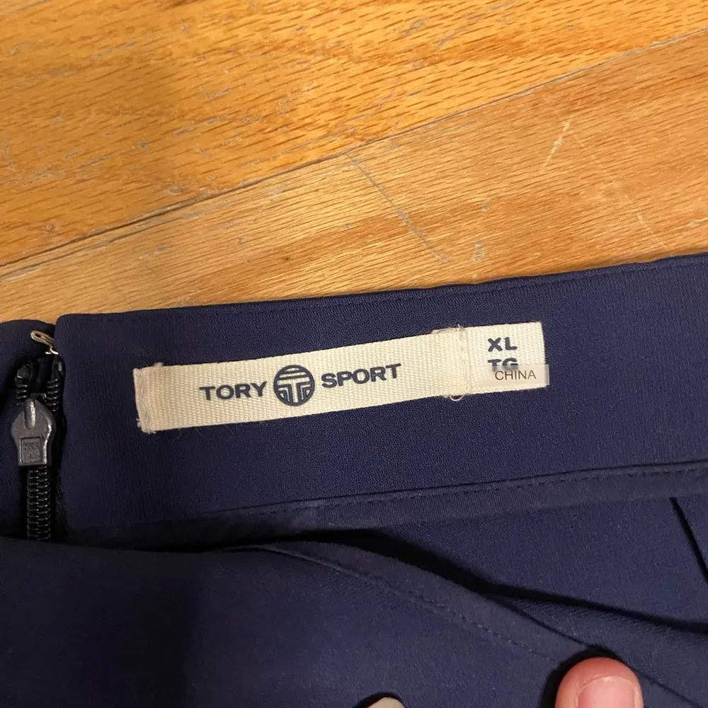 Tory Burch  Sport - Performance Skirt sz XL Navy - Image 7