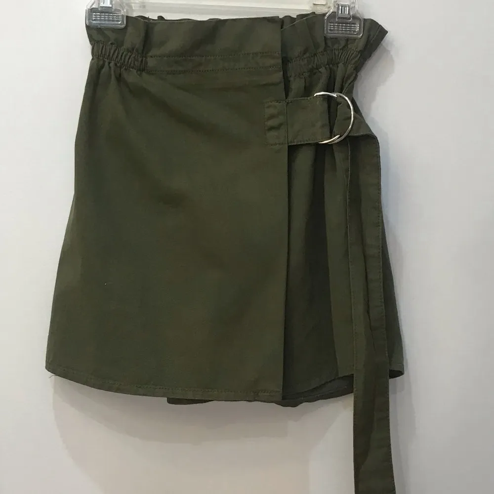 Urban Outfitters Dorothy Paperbag Wrap skirt XS - Image 5