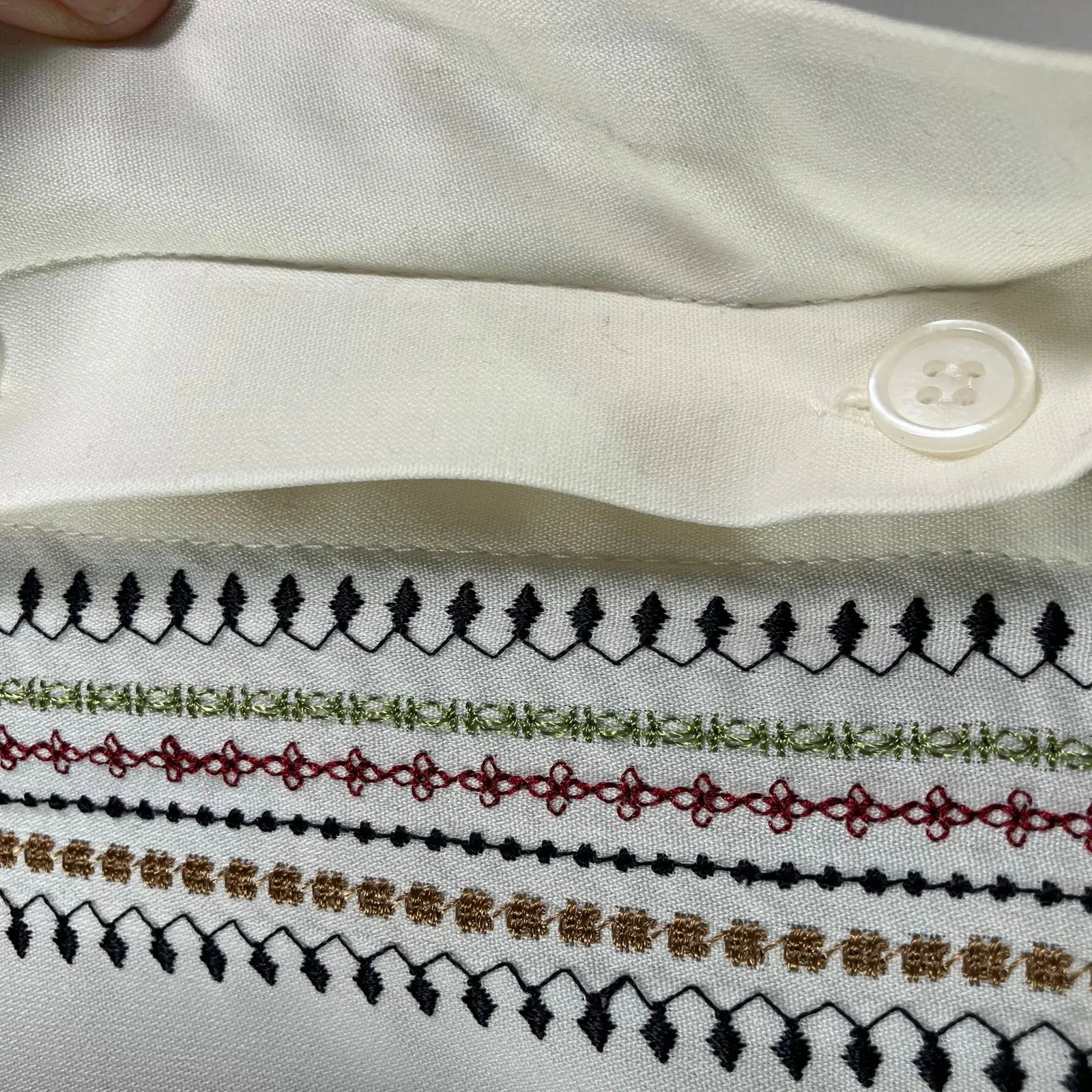 Koret Embellished Red Sweater Vest + Embroidered Blouse + Plaid Pants 18/12 Set - Image 8