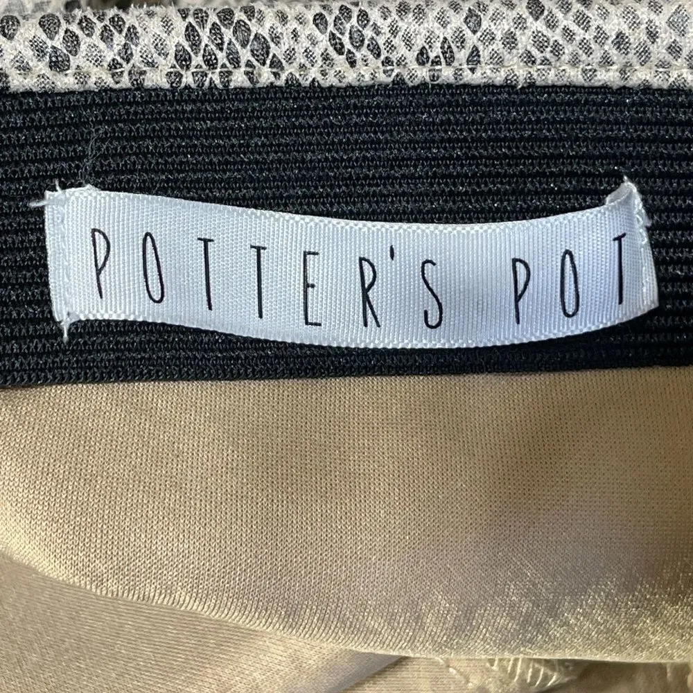 Potter's Pot Mini Skirt Snakeskin Print Faux Button Front Pull-on Size L Large - Image 4