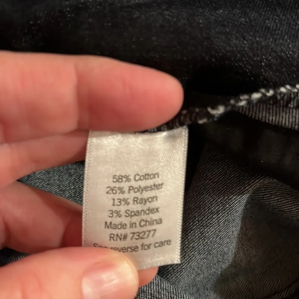 CROFT & Barrow the effortless stretch Capri size 6 . - Image 9