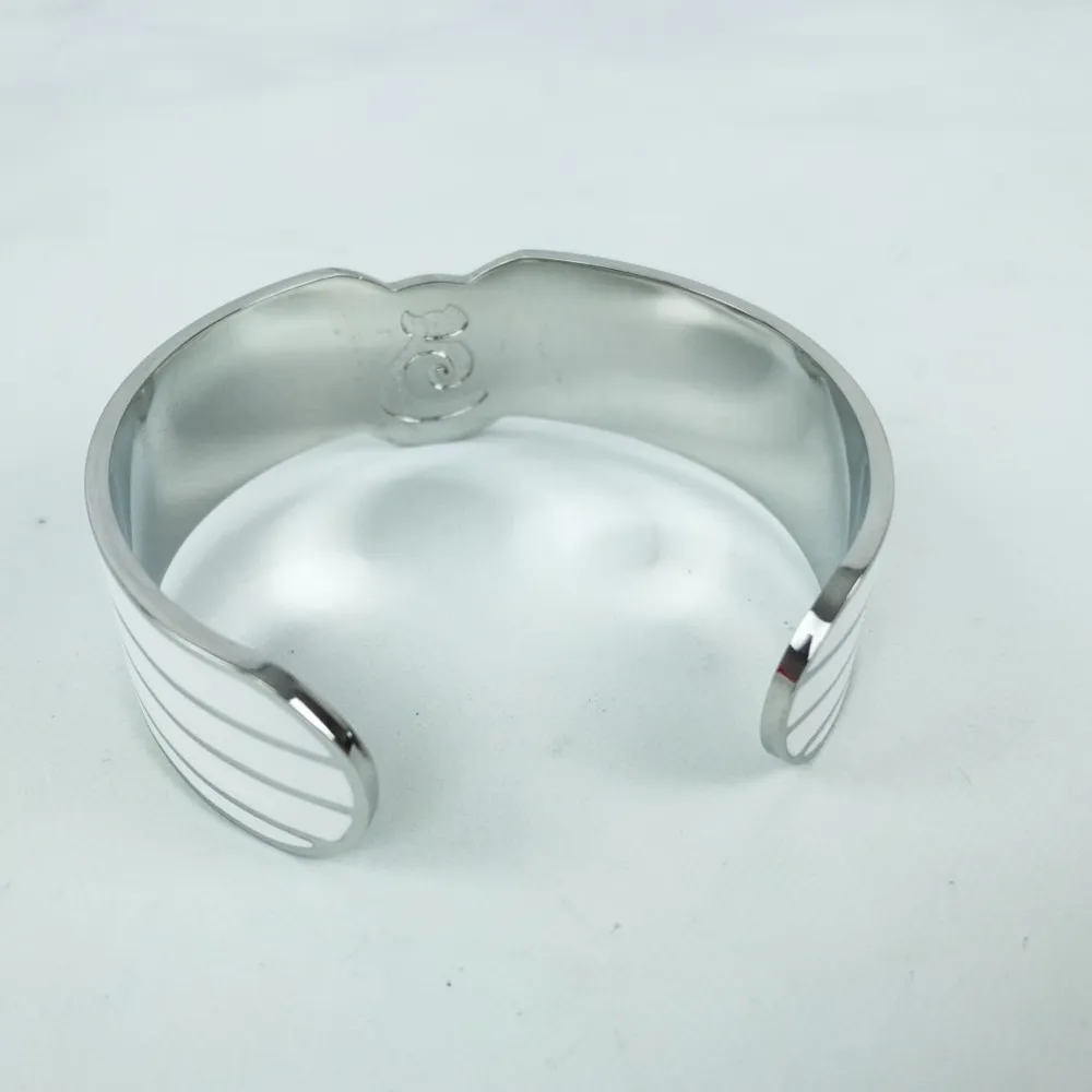 Kitty Cat Silver and White adjustable cuff Bracelet - Image 3
