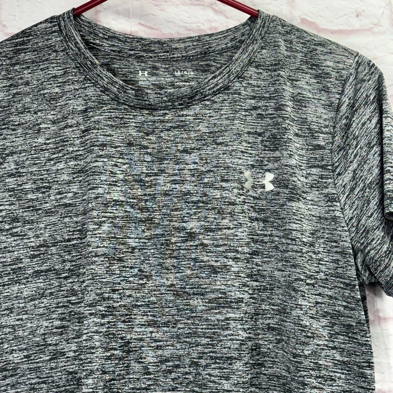 Under Armour HeatGear Loose Fit T-Shirt Women’s Large - Image 2