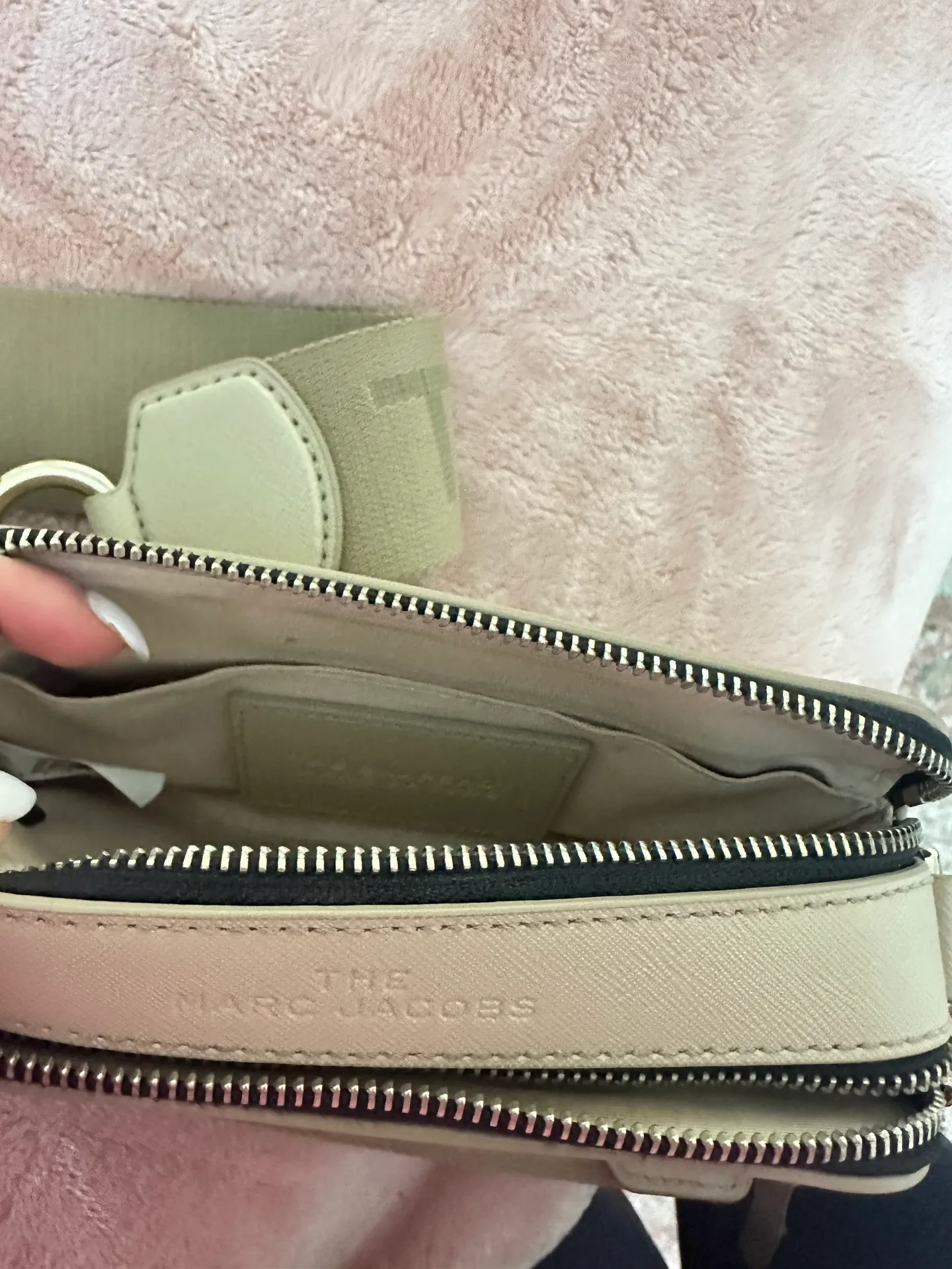 Marc Jacob’s Snapshot Bag - Image 7