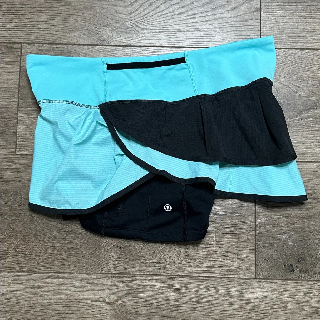 Lululemon Speed‎ Squad Ruffle Skort Shorts Blue Black Size 10 - Image 4