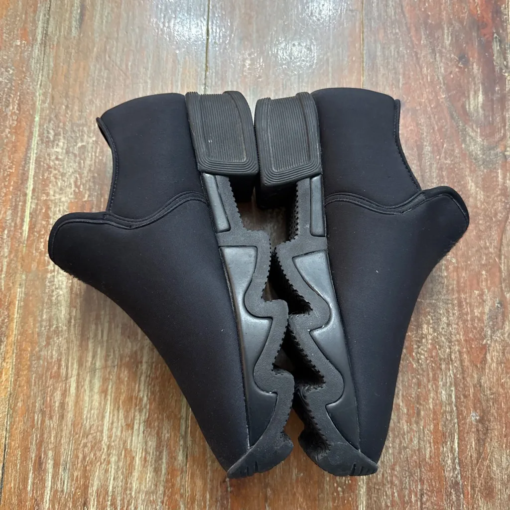 iRi Black Slip - Image 7