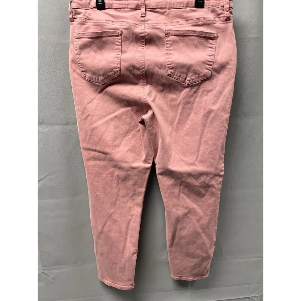 Buffalo Women's Pink Cropped Jeans/ High Rise/Stretch  SIze 16/36 SKU 3488 - Image 2