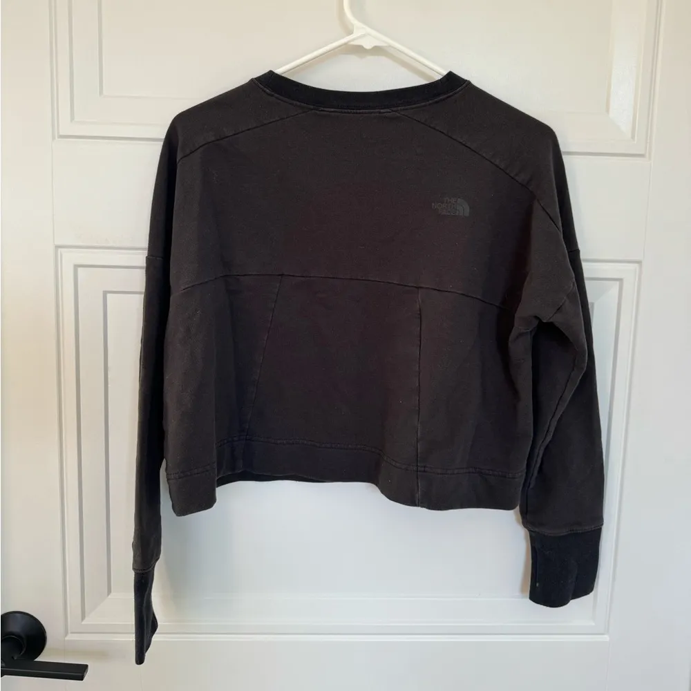 North Face Cropped Long Sleeve Crewneck - Image 2