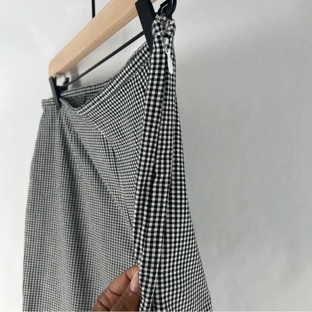 Petite Sophisticate Gingham Stretch Cotton High Rise Embroidered Crop Pant 10 - Image 5