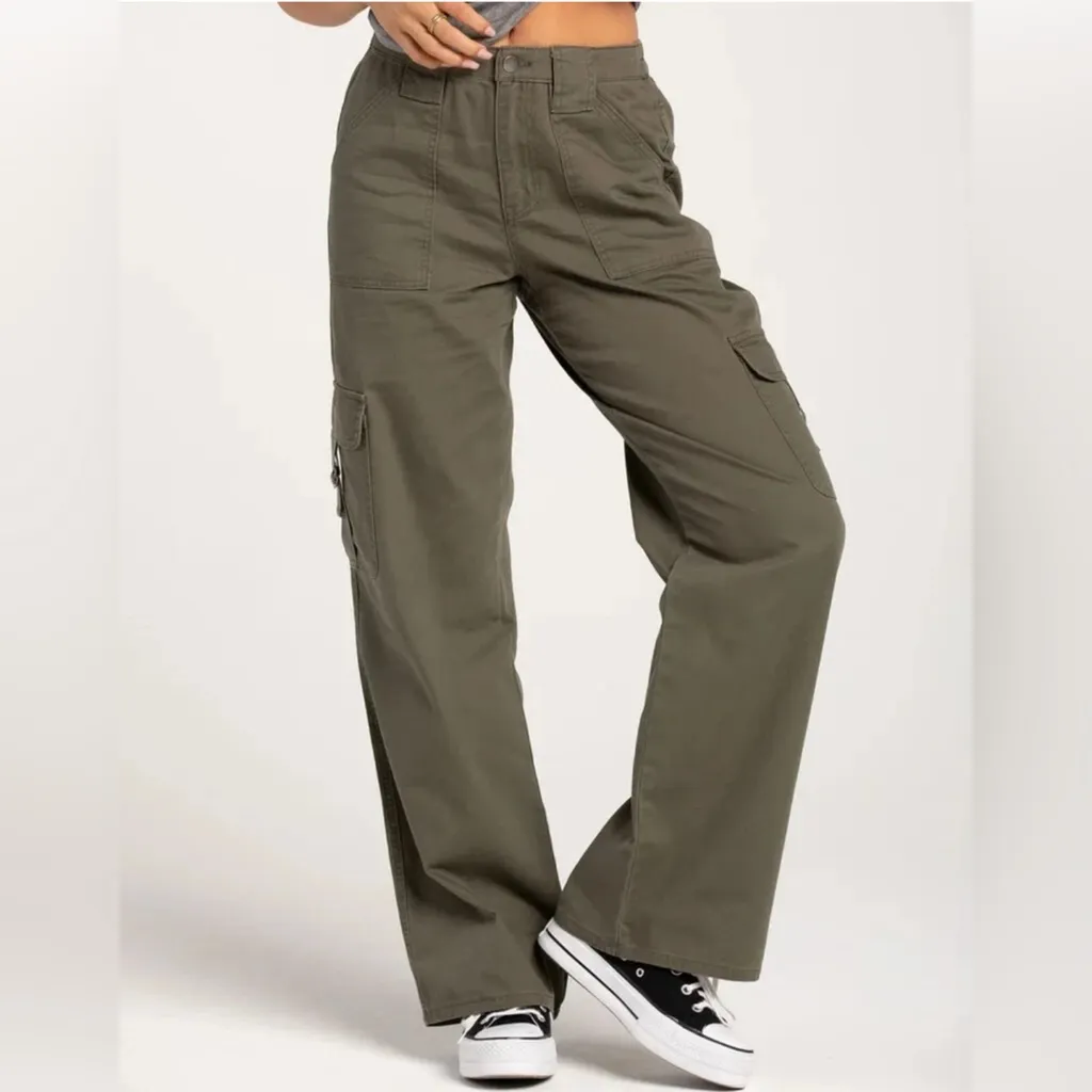 RSQ Women’s Cargo Pants - Image 3