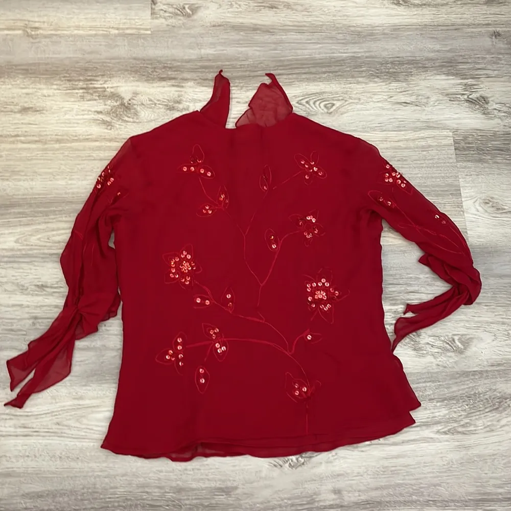 Red Ruffle Embroidered Floral Print with Sequins Lightweight M - Image 10