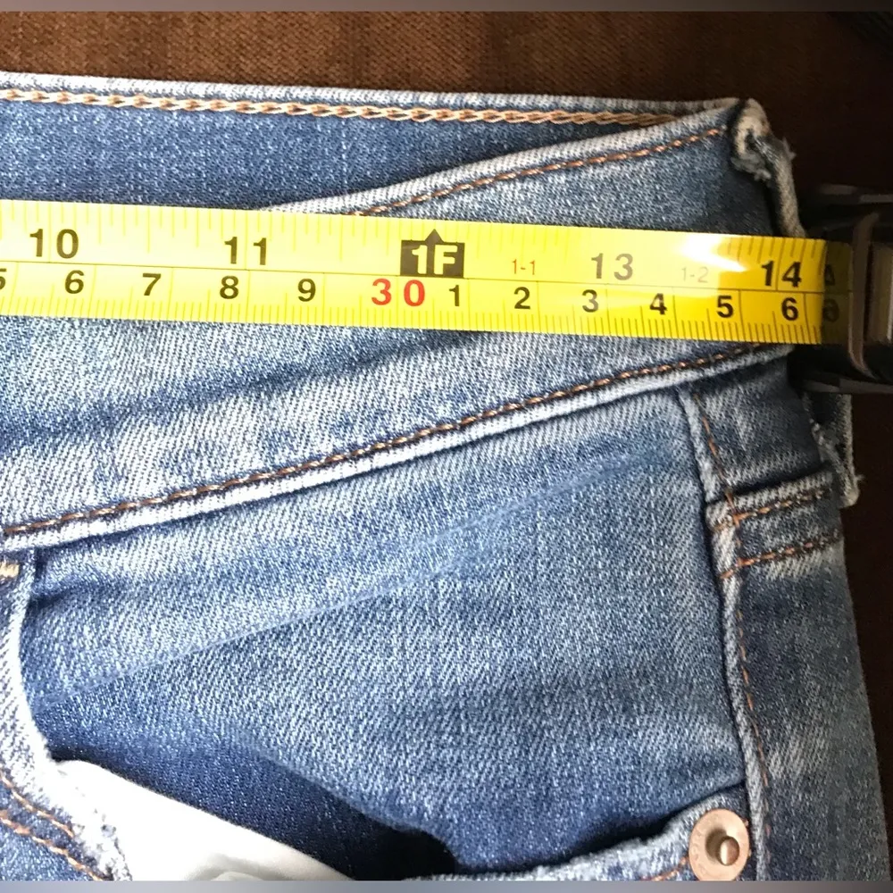 LExpress embroidered mid rise ankle legging jeans Size 2 - Image 8