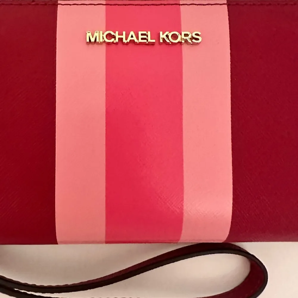 Michael Kors Berry Pink Center Stripe Large Continental Leather Wallet Wristlet - Image 2
