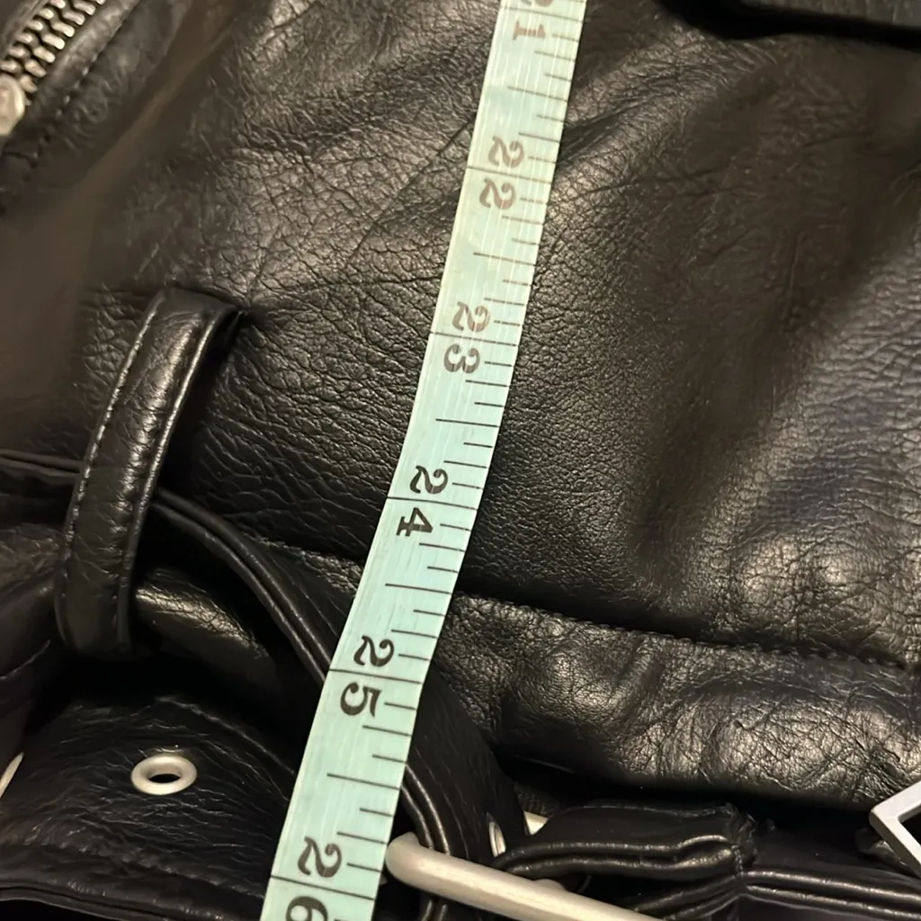 Levi Strauss & Co Black Sz Small Belted Motorcycle Jacket Org $120 - Image 11