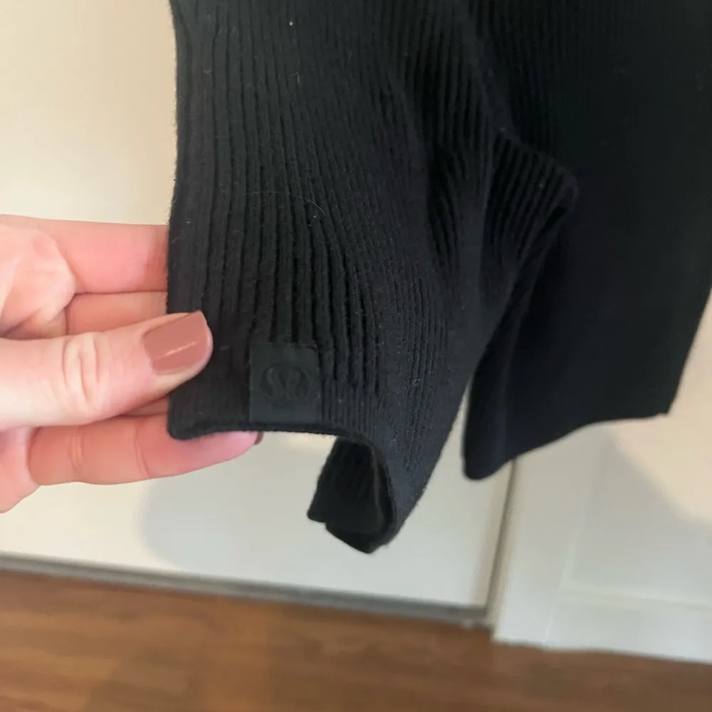 Lululemon Ribbed Knit High Rise Short 8” - Image 6