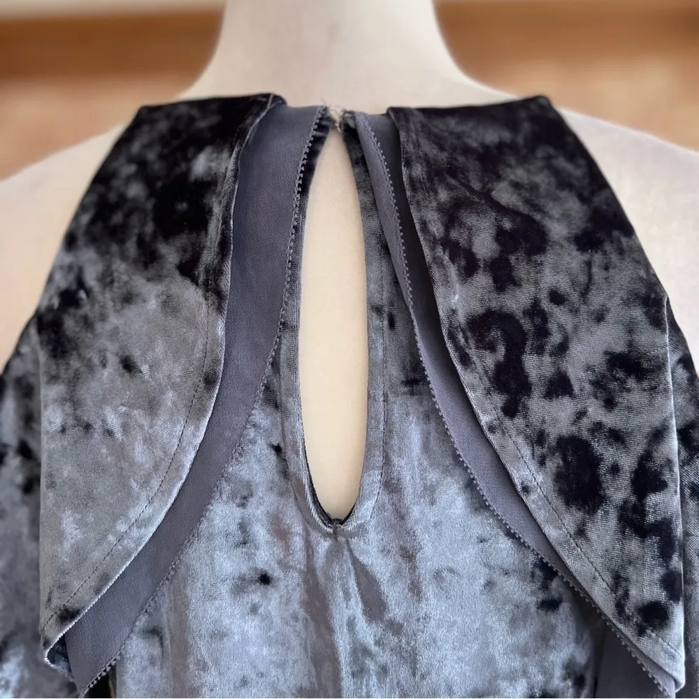 WHBM Lavender Cold Shoulder Crushed Velvet Flounce Top S - Image 12