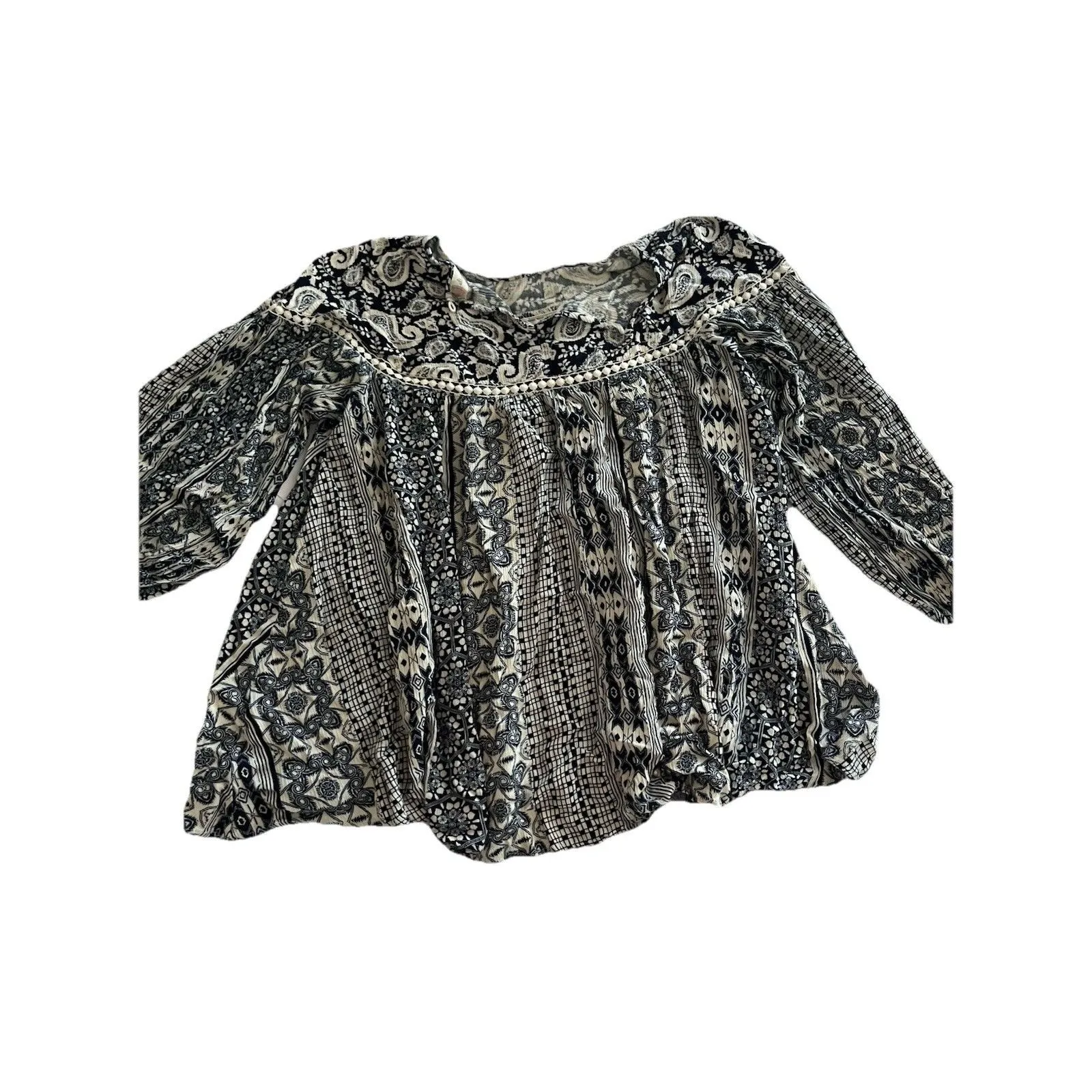 Altar’d State Boho Blouse Size Large Blue White Crochet Peasant - Image 4