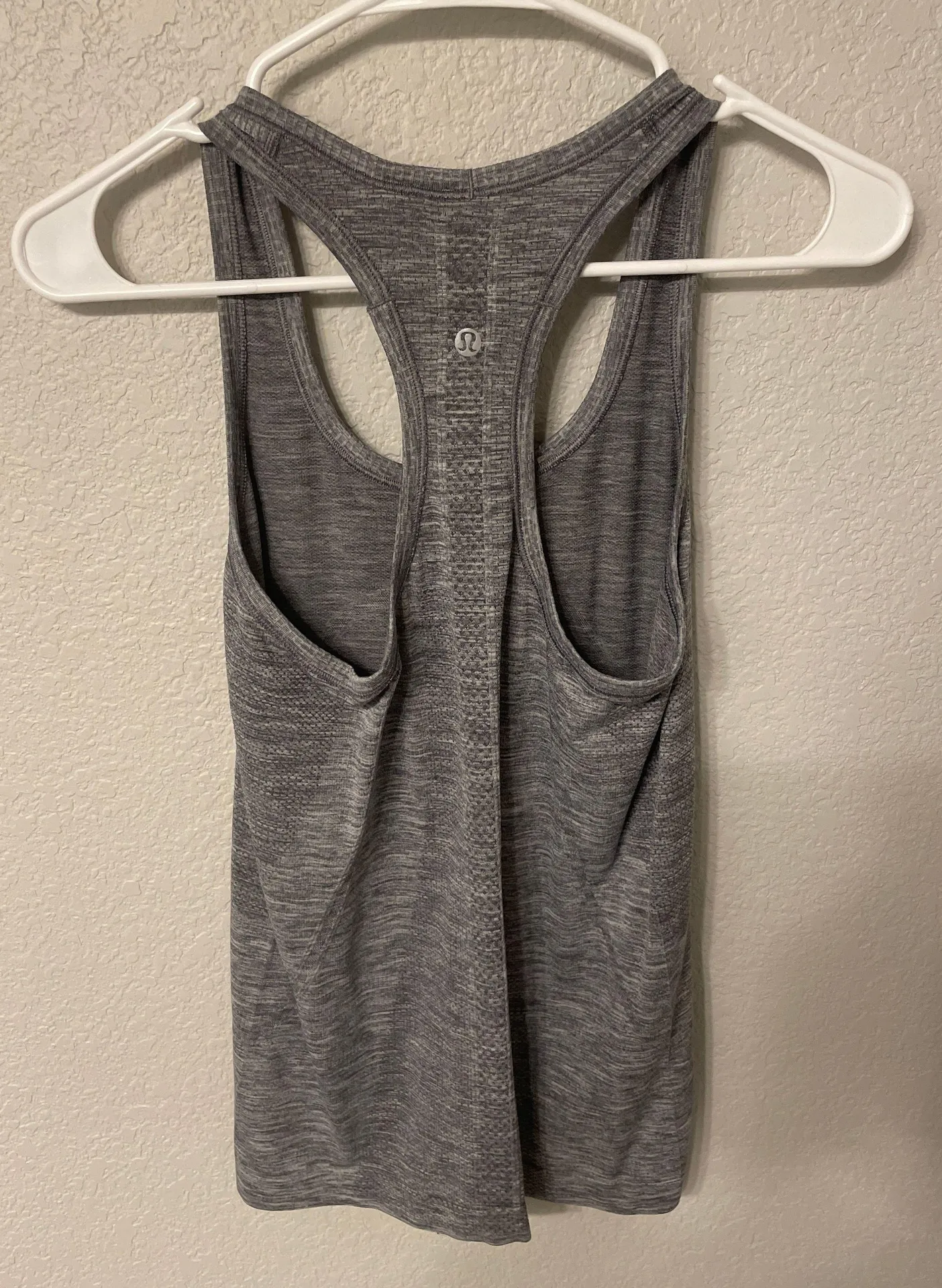 Lululemon Tank Top 6 - Image 2