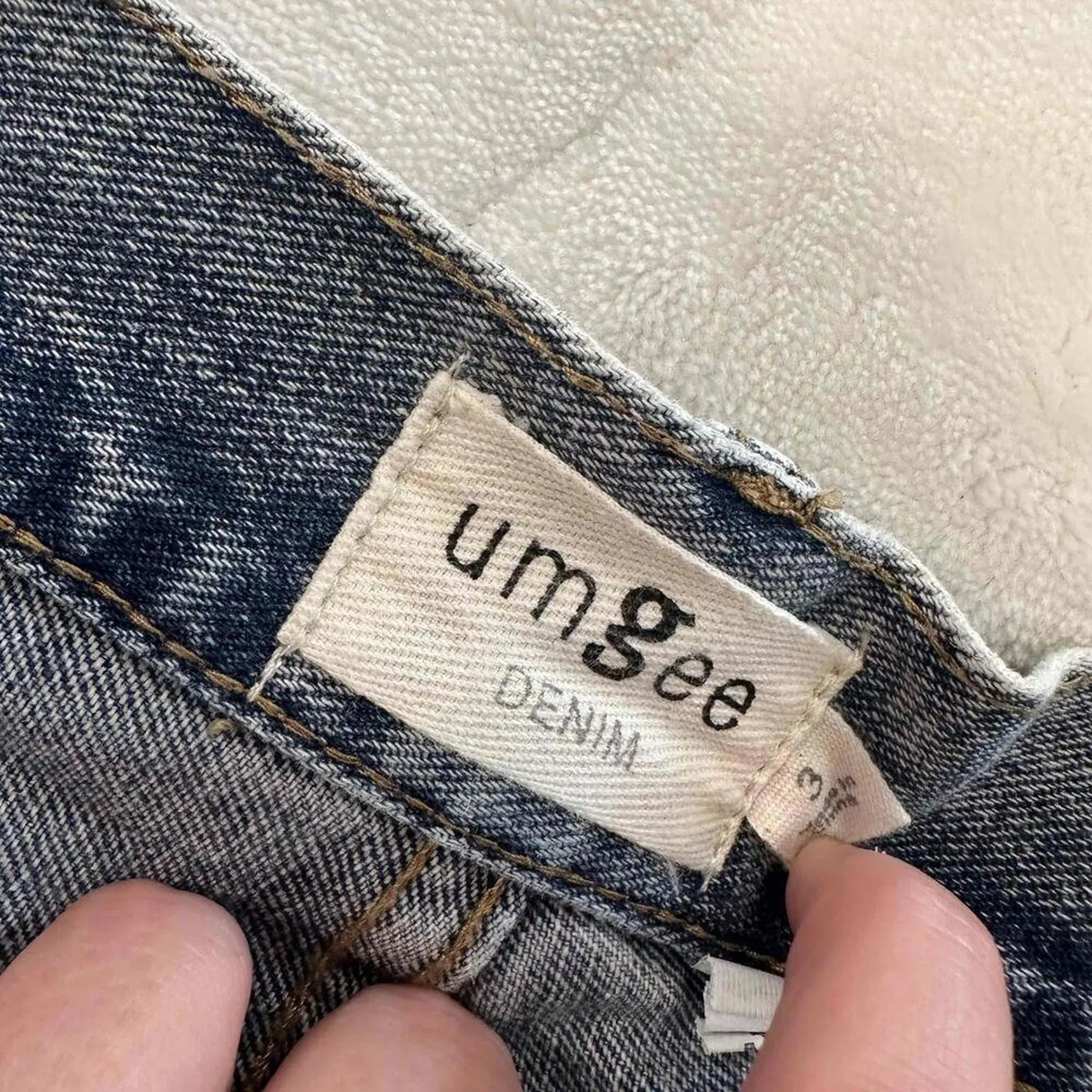 Umgee Womens Star Print Denim Frayed Hem High‎ Rise Shorts 5 Inch Inseam Size 3 - Image 5