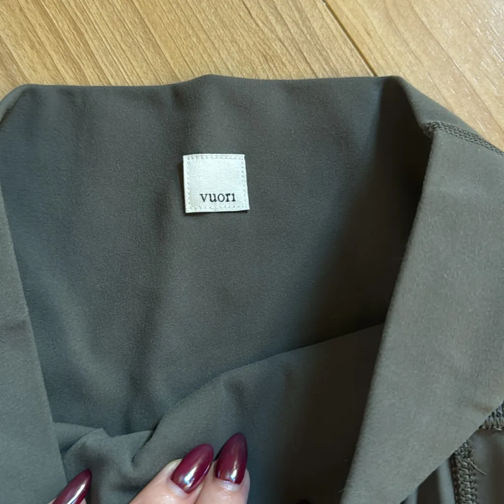 Vuori Green Leggings - Image 2