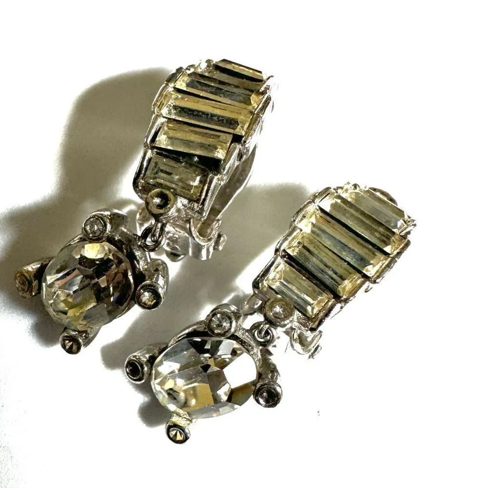 Ciner vintage rhinestone clip on earrings Silver - Image 5